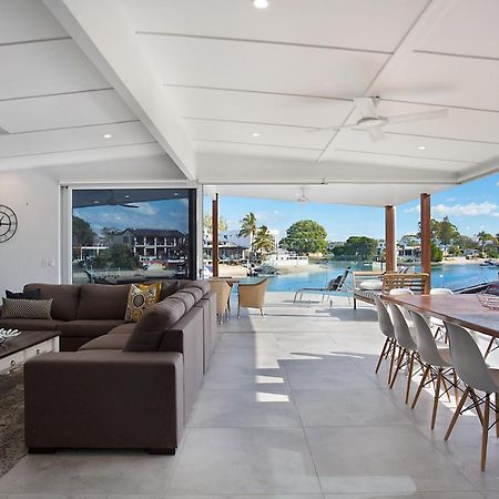 Incredible Value - Perfect For Large Families Villa Gold Coast Eksteriør billede