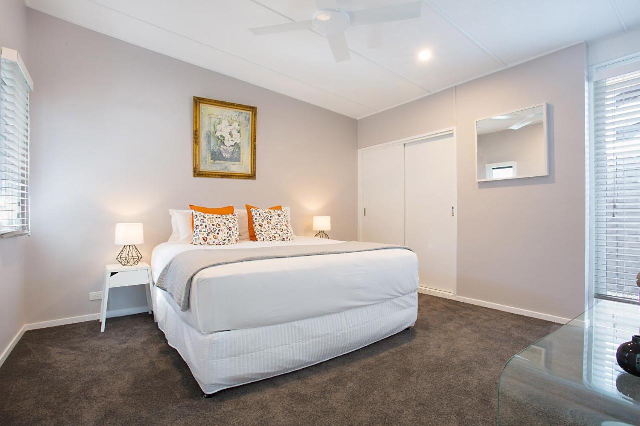 Incredible Value - Perfect For Large Families Villa Gold Coast Eksteriør billede